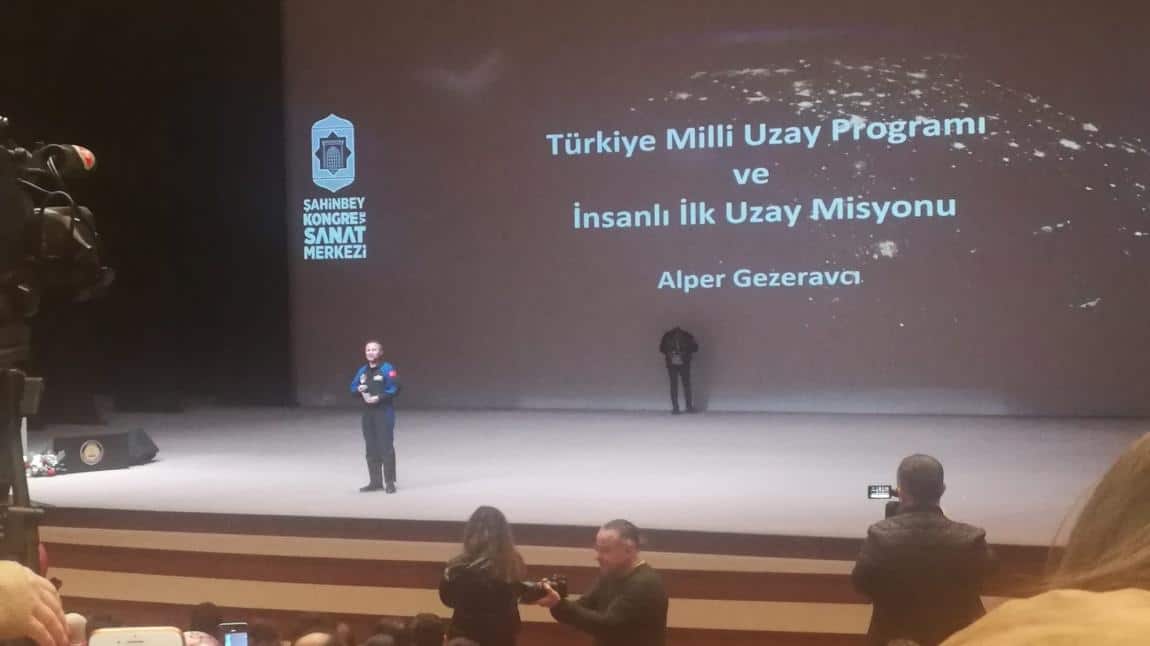 Astronot Alper GEZERAVCI - Türkiye Milli Uzay Programı ve İnsanlı İlk Uzay Misyonu Semineri